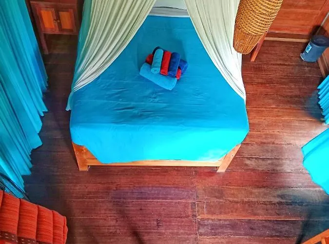 Vakantiehuis Cute Eco Near 7 Waterfalls Singaraja